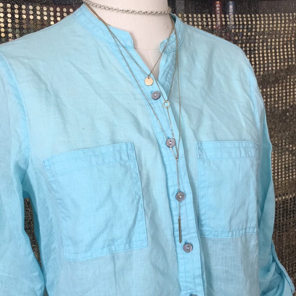 Button down top - Picture 2 of 3